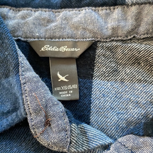 EDDIE BAUER Plaid Button Down Long Sleeve Shirts size XS 5/6 - Picture 2 of 14